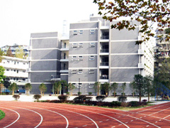 上智大学