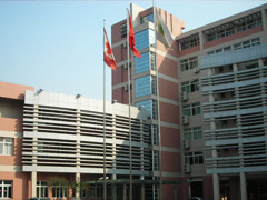 早稻田大学